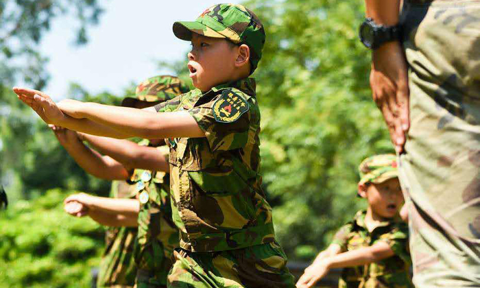 廣東軍事夏令營值不值得中小學生參加.jpg