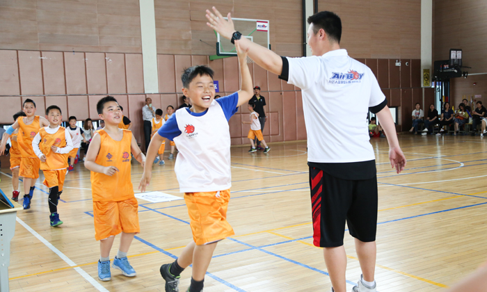 7-9歲的孩子適合參加華南籃球訓練營嗎?.jpg