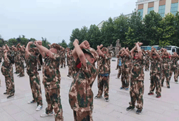 華中10天的夏令營課程對年齡有什么要求？