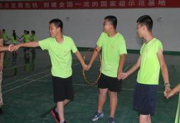 參加河南夏令營(yíng)來(lái)一場(chǎng)華麗的脫變