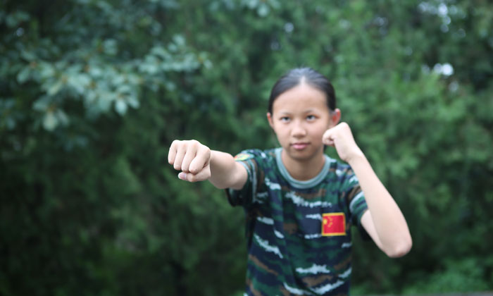 湖北青少年軍事夏令營價(jià)格一般多少？