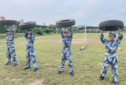 湖北軍訓(xùn)夏令營(yíng)有哪些專業(yè)的機(jī)構(gòu)推薦？