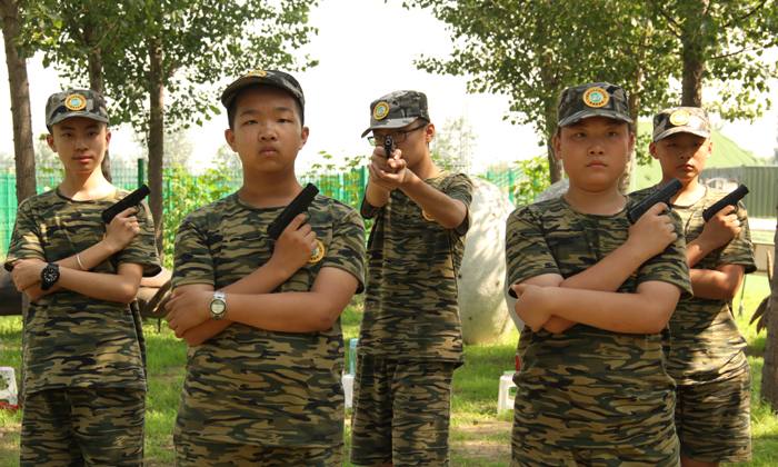 湖北軍事夏令營(yíng)襄樊課程怎么樣？