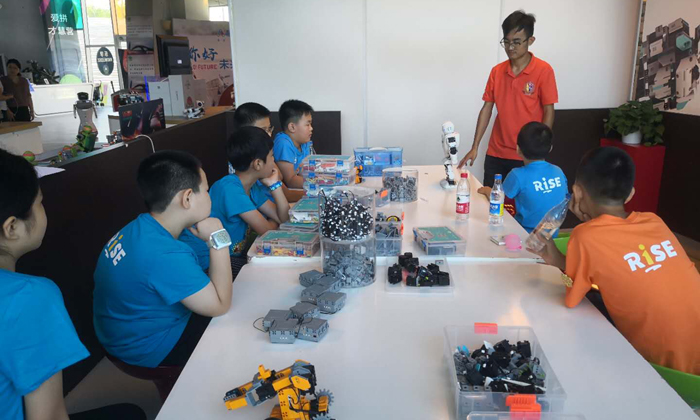 機(jī)器人講解