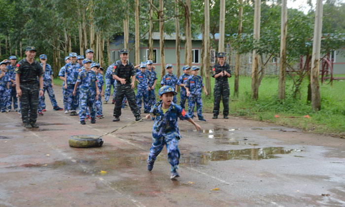 湖南軍事夏令營課程內(nèi)容有哪些？.jpg