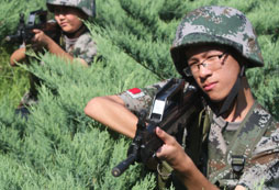 湖南軍事夏令營(yíng)培養(yǎng)孩子的堅(jiān)強(qiáng)毅力