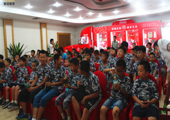 湖南軍事夏令營(yíng)適合多大年齡的孩子參加？