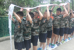  湖南軍事夏令營(yíng)才是學(xué)生度過暑假的快樂渠道