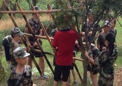 湖南參加軍事拓展夏令營(yíng)活動(dòng)安全嗎？