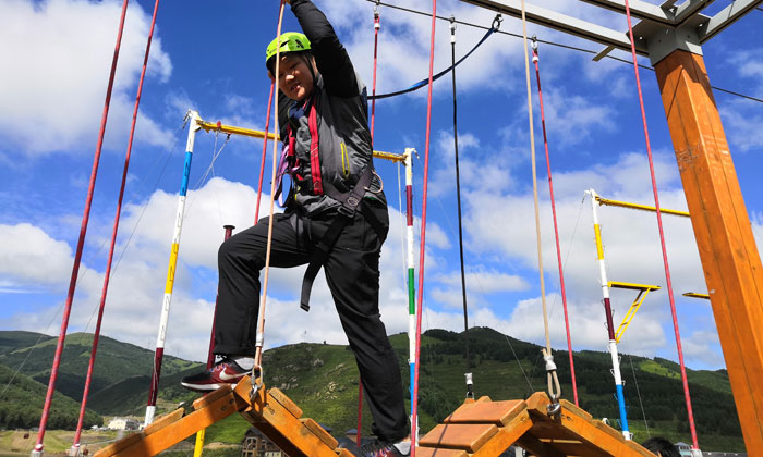 戶外技能夏令營(yíng)哪家好