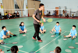 中小學(xué)生體育夏令營助孩子在鍛煉中減重