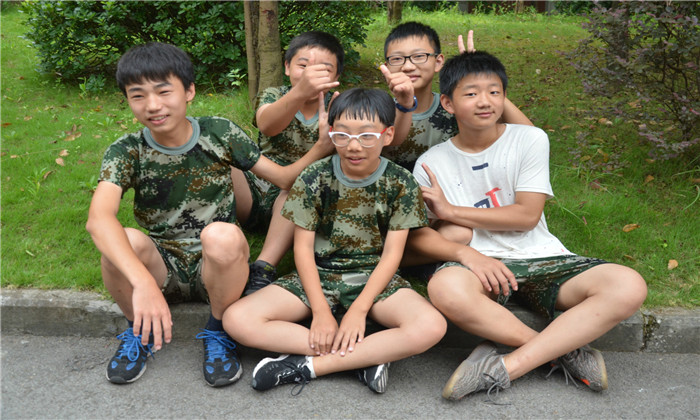 國(guó)內(nèi)最好的兒童夏令營(yíng)