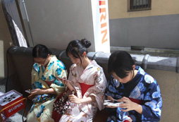 游學(xué)日本驚奇的發(fā)現(xiàn)日本小區(qū)沒有圍墻