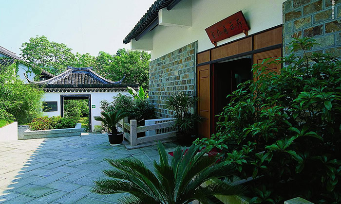 暑期游學(xué)幫您拓寬孩子的世界觀