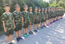 參加巨峰軍事夏令營(yíng)學(xué)生能到什么