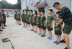 巨峰成長軍事夏令營讓孩子體驗快樂軍營生活
