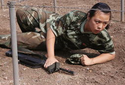 巨峰軍事夏令營(yíng)給您的孩子一次獨(dú)立生活的空間