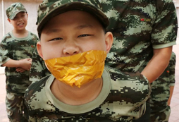 巨峰成長軍事夏令營給予孩子蛻變的機(jī)會
