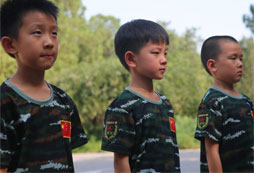 巨峰軍事夏令營有哪些安全保障？