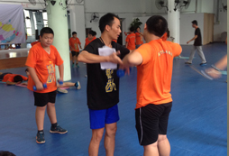 減肥達(dá)人夏令營(yíng)讓孩子在這里得到鍛煉