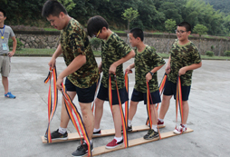 聚冠童軍夏令營的價(jià)格大概是多少