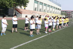 讓孩子參加運(yùn)動減肥夏令營需要注意什么？