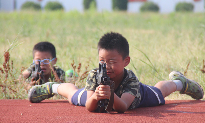 江蘇軍事夏令營(yíng)值不值得參加？.jpg
