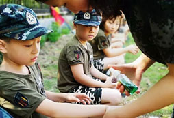 江蘇江陰有哪個軍事化夏令營活動？