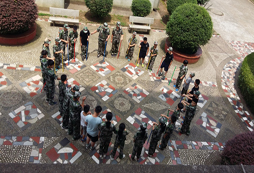 江西青少年夏令營 小戰(zhàn)士挑戰(zhàn)“軍旅生活”