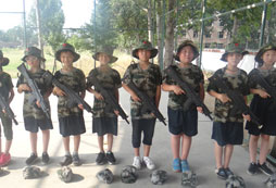 江西國防文化教育夏令營將國防觀念一點(diǎn)一滴滲透人心