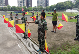 暑假青少年參加軍事夏令營(yíng)有意義