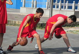 參加江西籃球夏令營給你帶來無限快樂