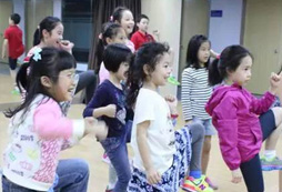 江西暑期夏令營培養(yǎng)孩子的藝術(shù)天賦