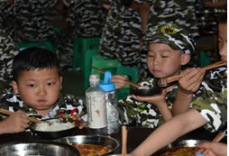 中小學(xué)前往焦作參加軍事夏令營安全嗎？