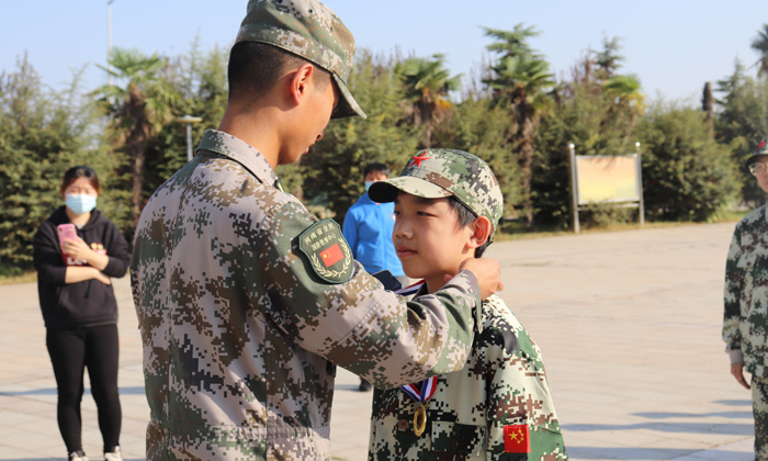 焦作哪家軍事夏令營(yíng)好