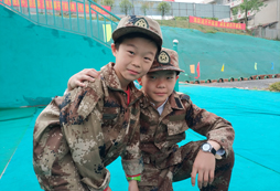 青少年參加嘉興青少年夏令營(yíng)軍旅有哪些意義