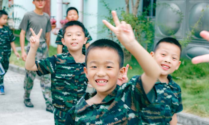 嘉興小學(xué)生軍事夏令營(yíng)好處