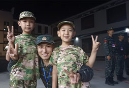 吉林軍訓(xùn)夏令營(yíng)野外生存訓(xùn)練幫助孩子提升