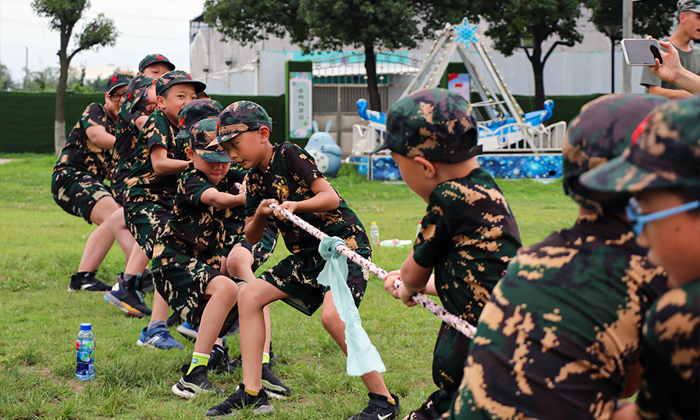 濟(jì)南軍事夏令營活動