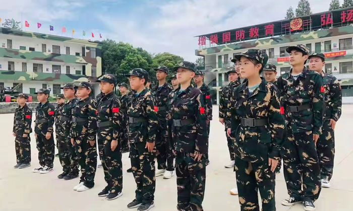 鐵血虎賁夏令營(yíng)