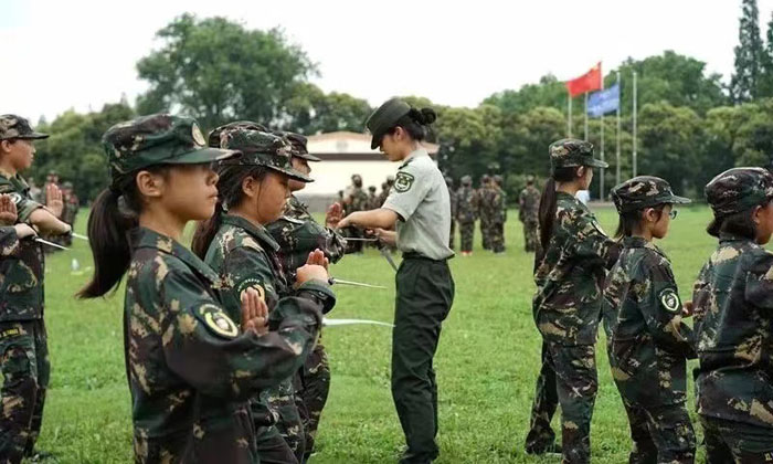 利劍軍事夏令營課程優(yōu)勢