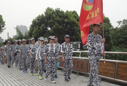 參加中國(guó)軍旅文化夏令營(yíng)該如何報(bào)名