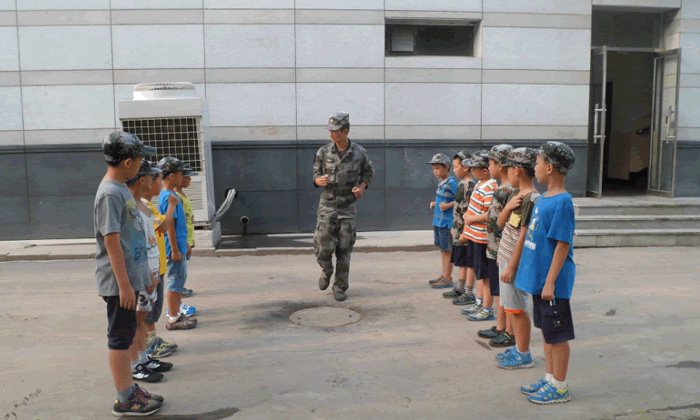 軍事夏令營(yíng)對(duì)孩子的要求