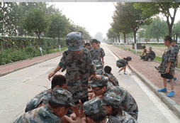 鍛煉孩子獨(dú)立能力從現(xiàn)在開始