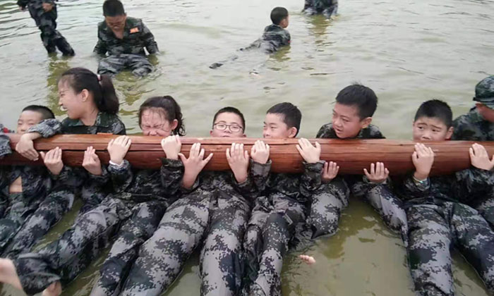 在水中訓(xùn)練