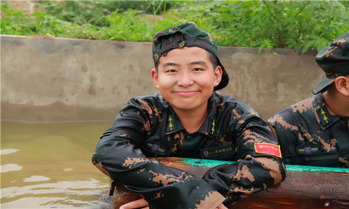 青少年軍旅體驗(yàn)夏令營(yíng)報(bào)名多少錢