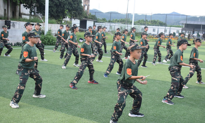 軍旅體驗(yàn)夏令營報名哪家好