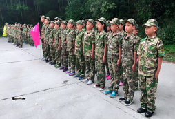 國內(nèi)軍事夏令營一般多少天？