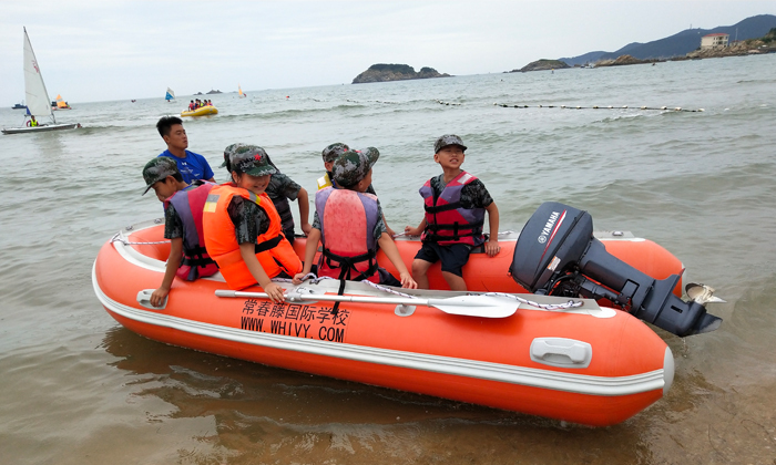 國內(nèi)的軍事夏令營