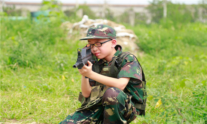 軍事夏令營(yíng)有哪些